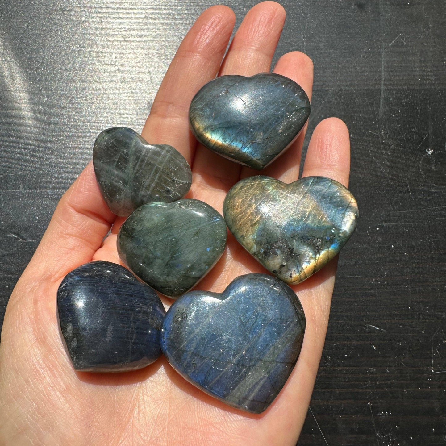 Labradorite Heart – A Symbol of Transformation and Protection: 2-3cm